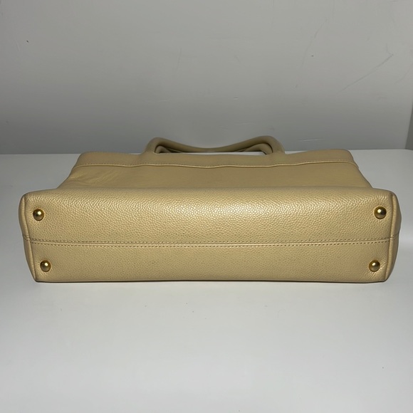 Chanel Caviar Tote w/ COA - Picture 15 of 17